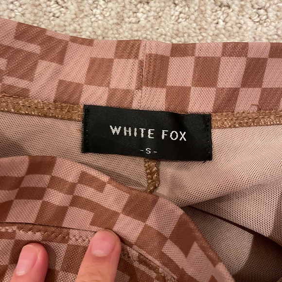 White Fox Boutique pants - Picture 2 of 2